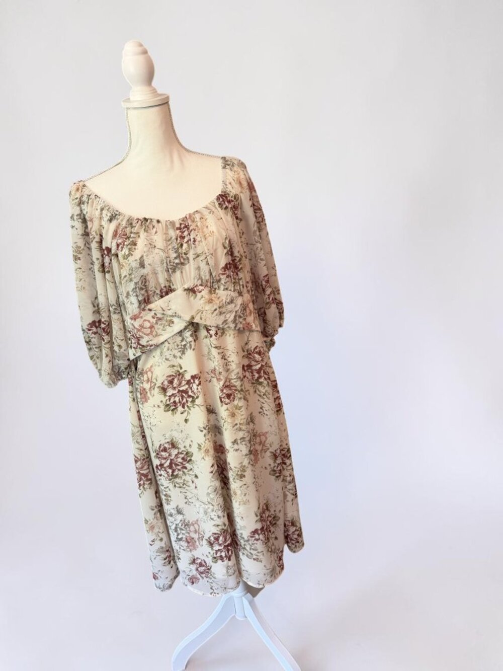 🌸 J. NNA Floral Dress | NWT | Size Large - Picture 3 of 12